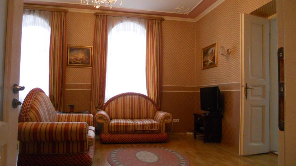 Old Town Apartments Λβιβ Δωμάτιο φωτογραφία